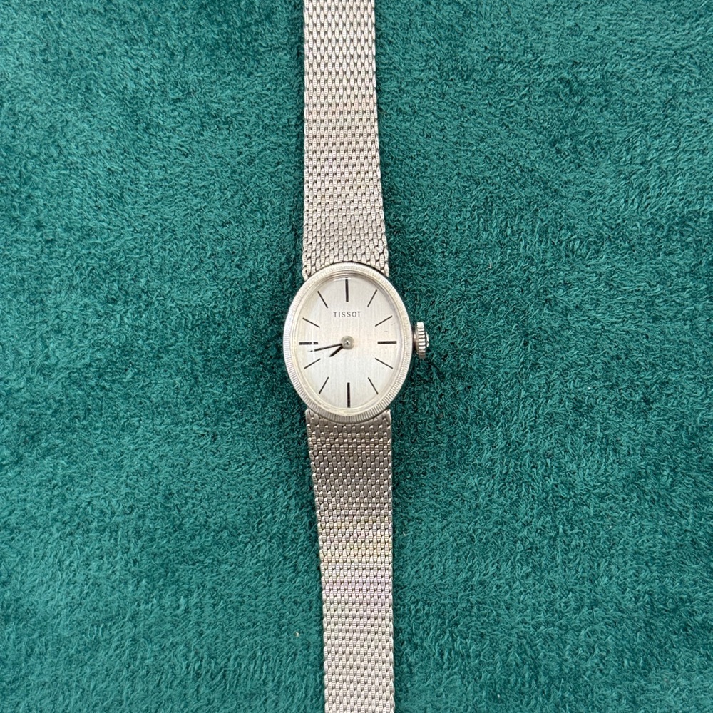Tissot Ladies Vintage Mechanical Watch Gold Filled Bracelet Gold silver rare